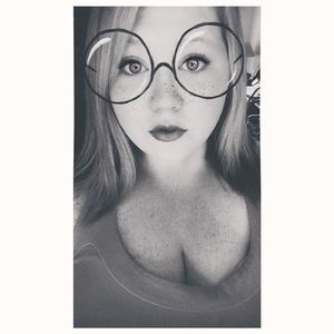 Meet your Posher, Meghan